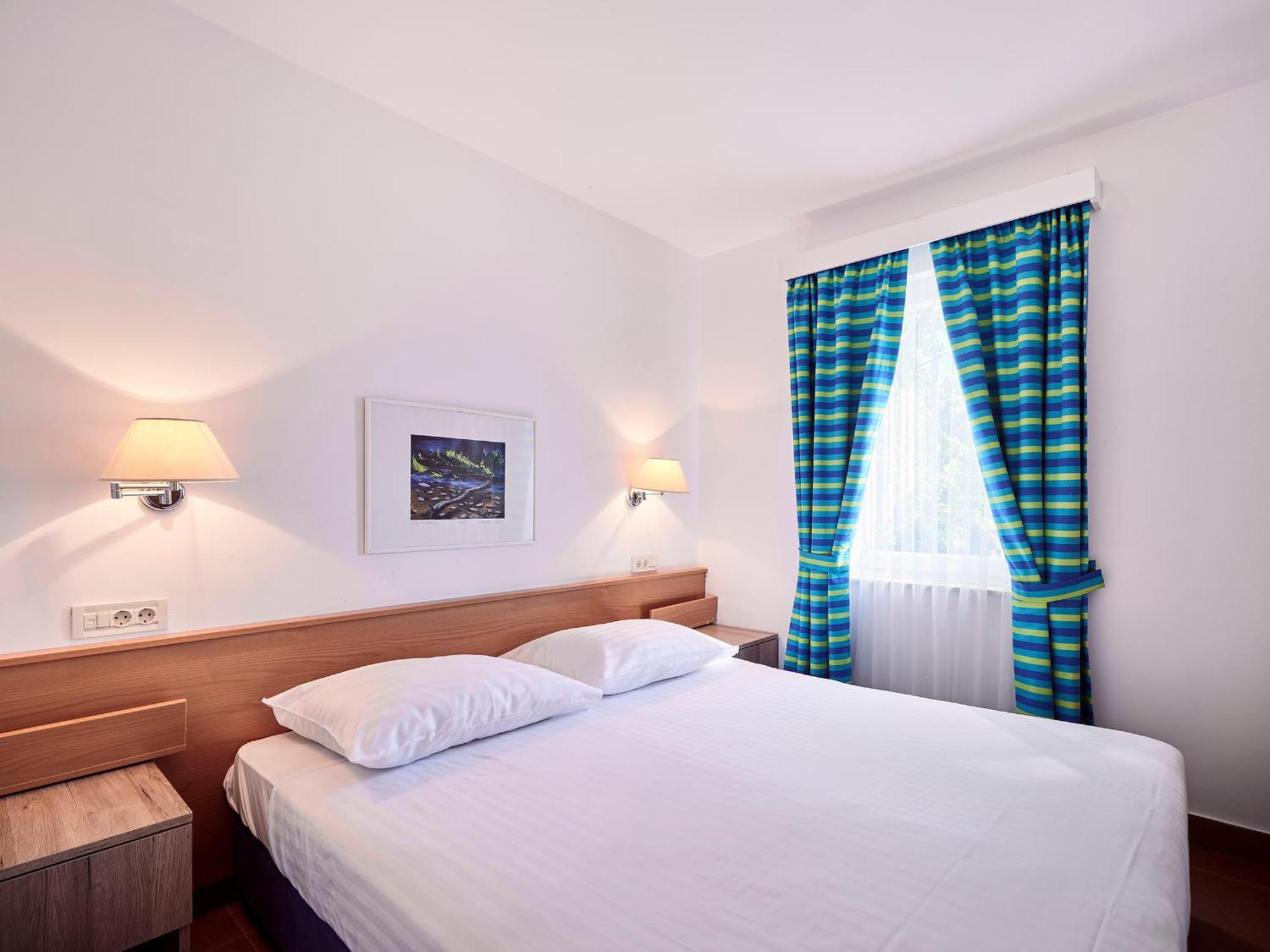 Koversada Apartments Naturist Park Vrsar Zimmer foto